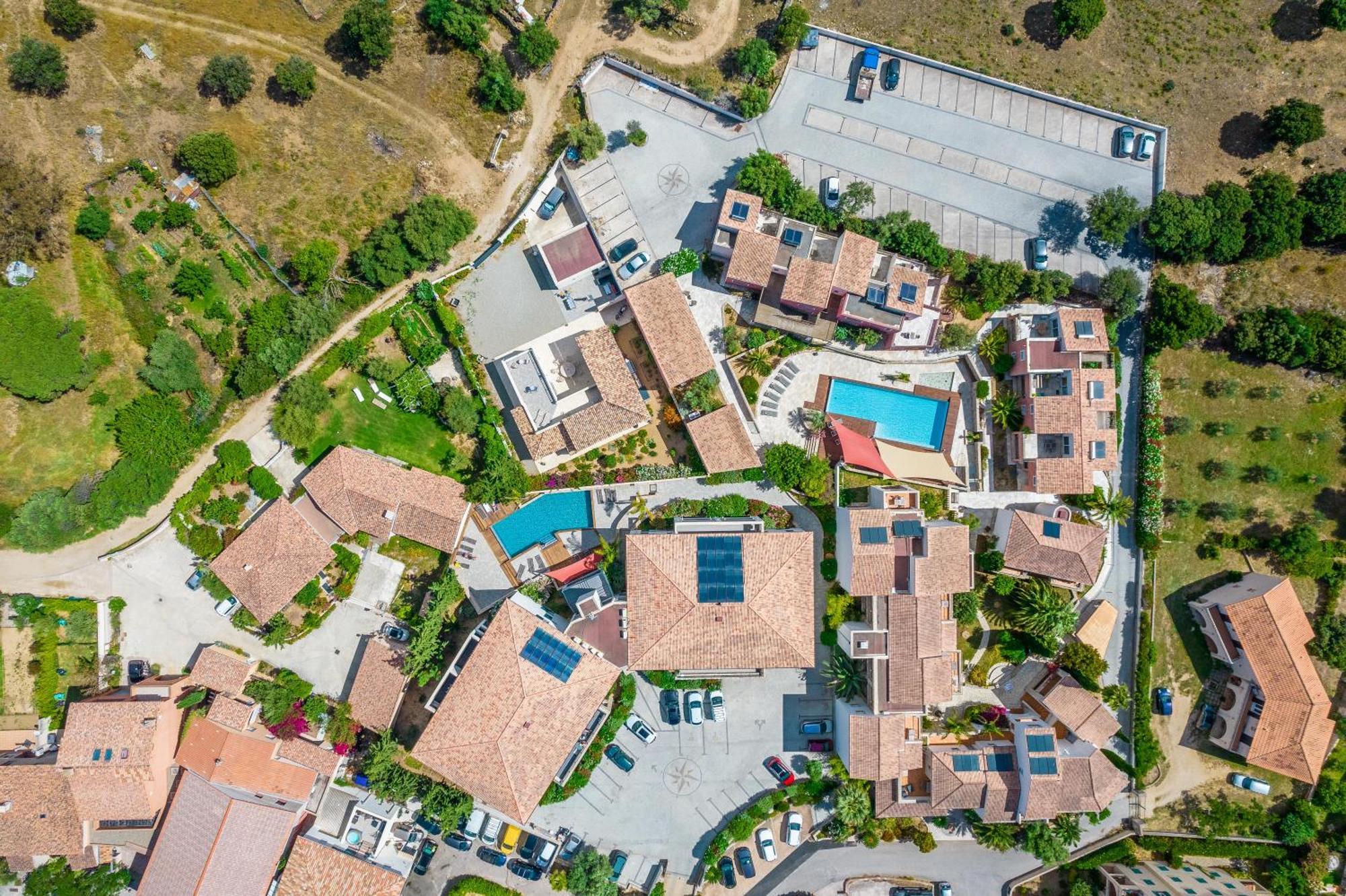 Les Alizes Residence & Spa LʼÎle-Rousse エクステリア 写真