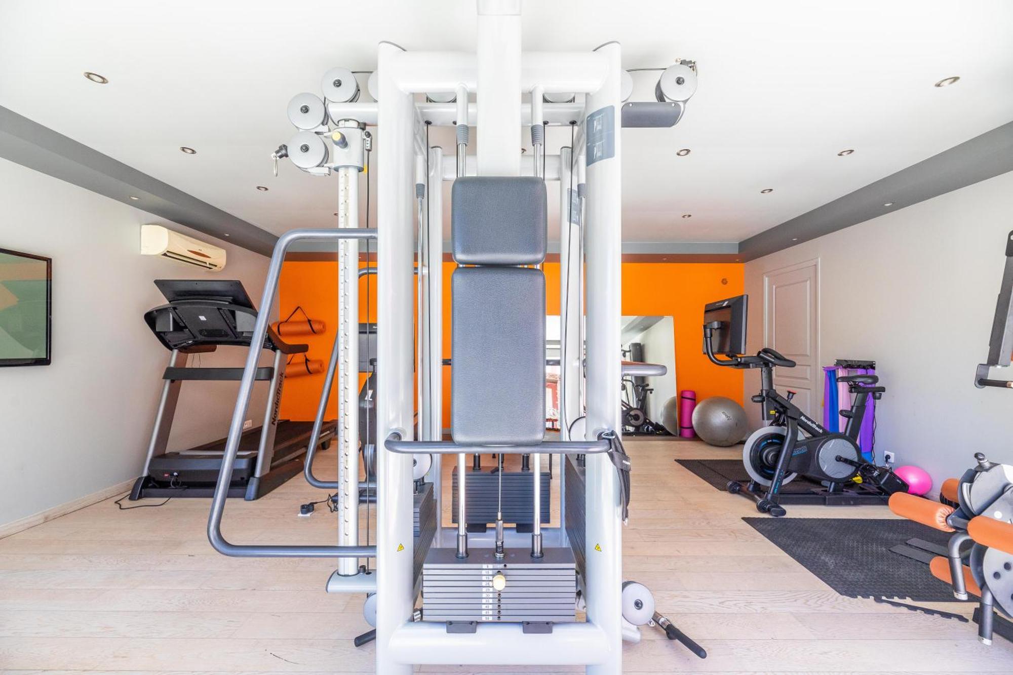Les Alizes Residence & Spa LʼÎle-Rousse エクステリア 写真