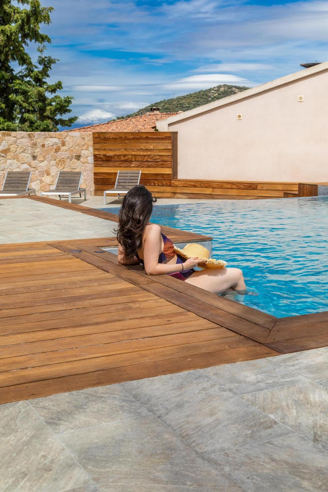 Les Alizes Residence & Spa LʼÎle-Rousse エクステリア 写真
