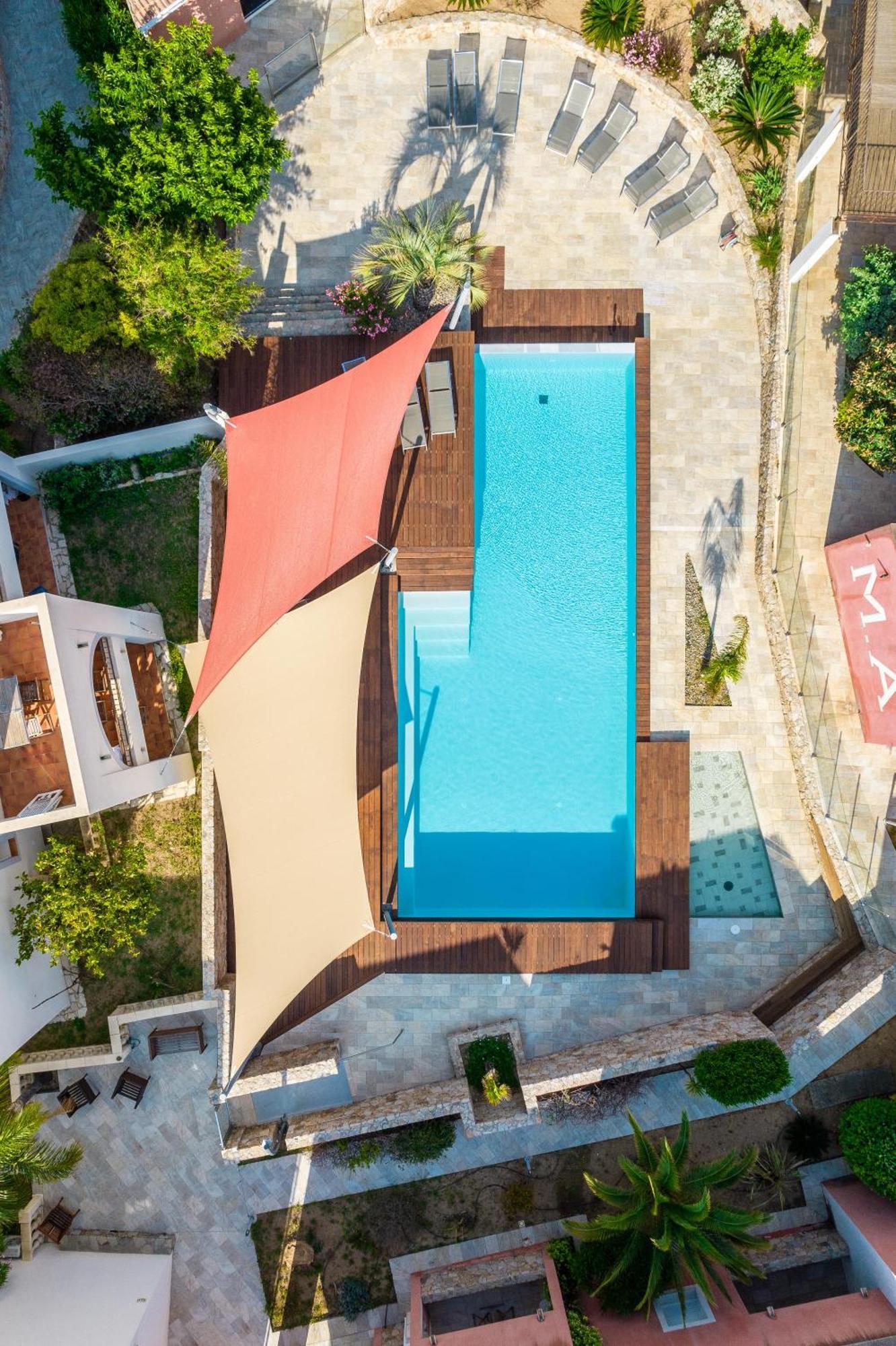 Les Alizes Residence & Spa LʼÎle-Rousse エクステリア 写真